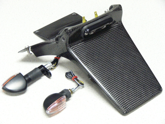 Kennzeichenhalter GroFaTec Universal Variante 1 für Motorrad Roller K